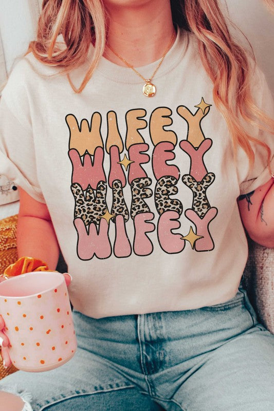 LEOPARD WIFEY Graphic T-Shirt