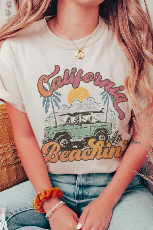 CALIFORNIA BEACHIN' GRAPHIC T-SHIRT