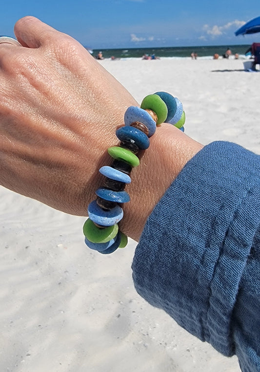 Blue and Green Glass Saucer Bead Bracelet