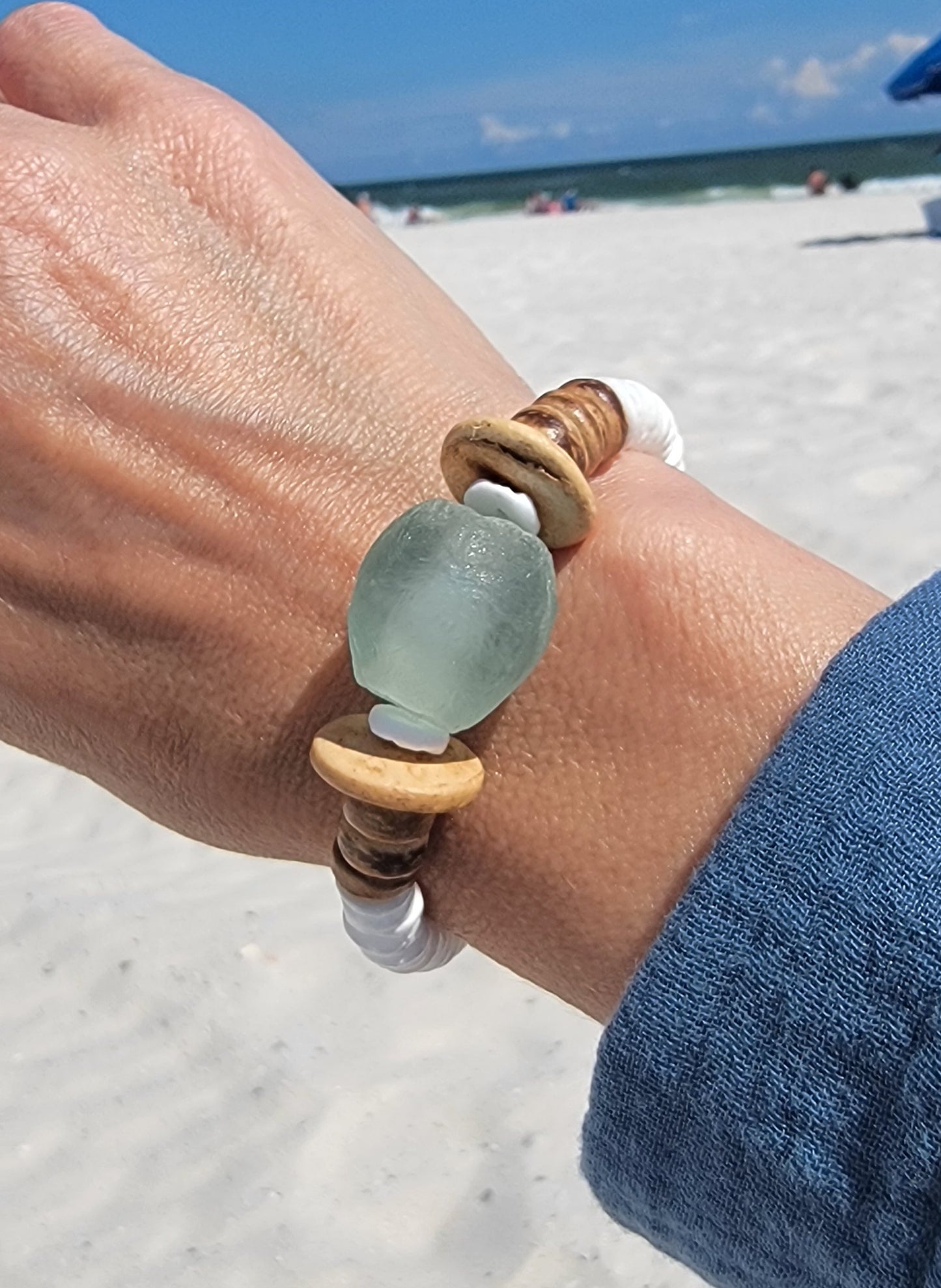 Beach Light Green Glass Bead Bracelet