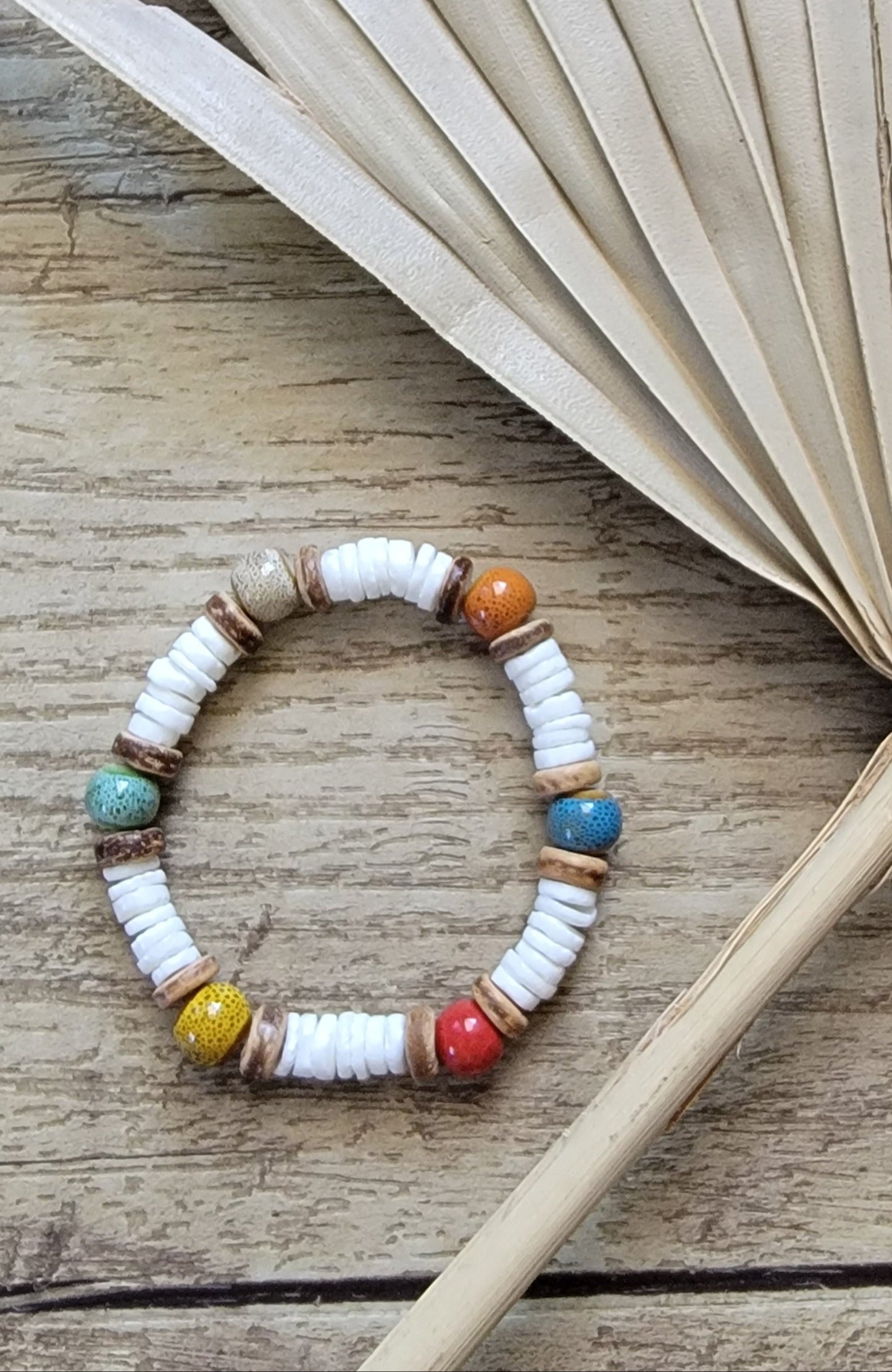 White Shell Beach Multicolor Bracelet