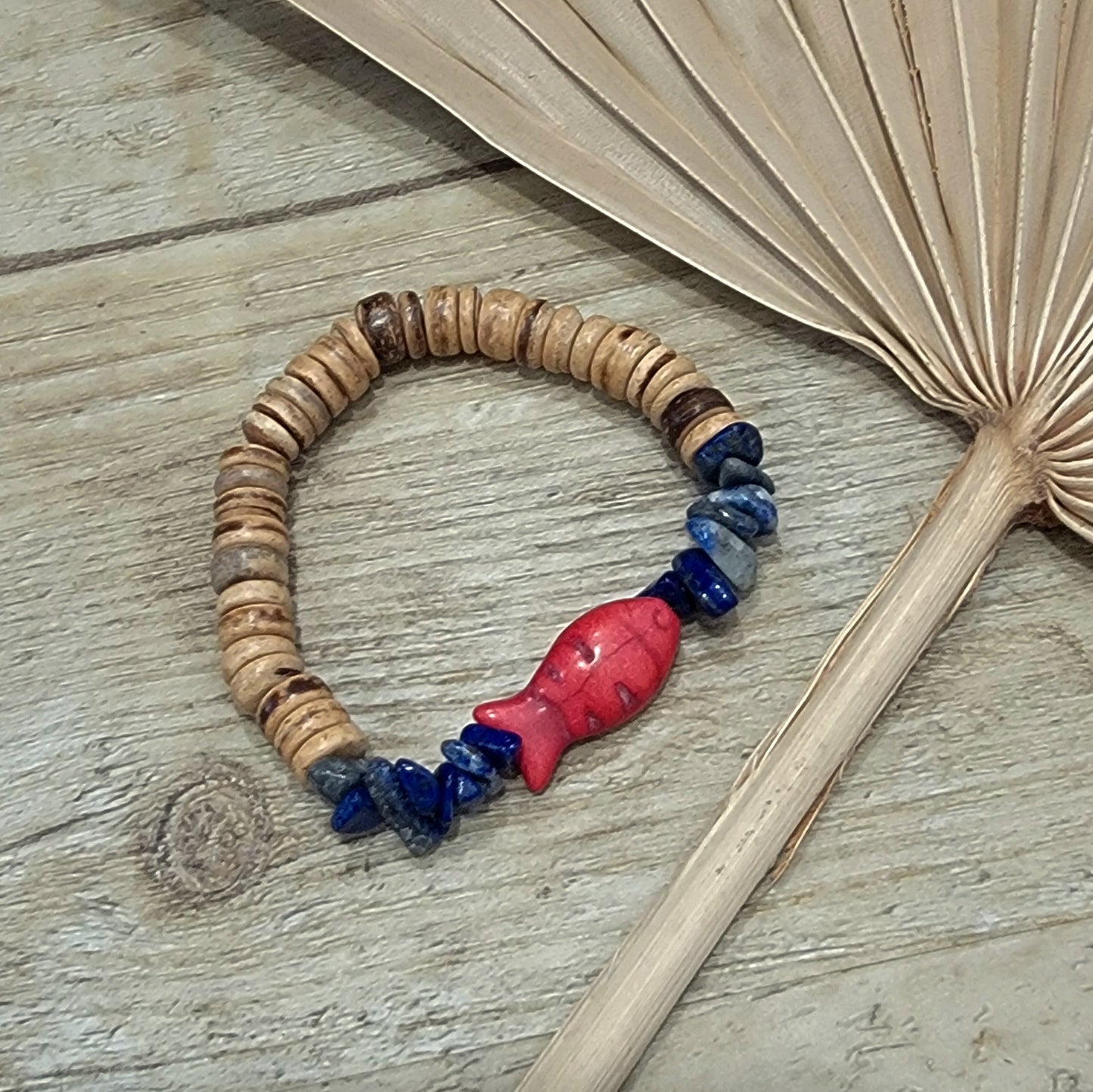 Handmade Stone Fish Bracelet (six colors)