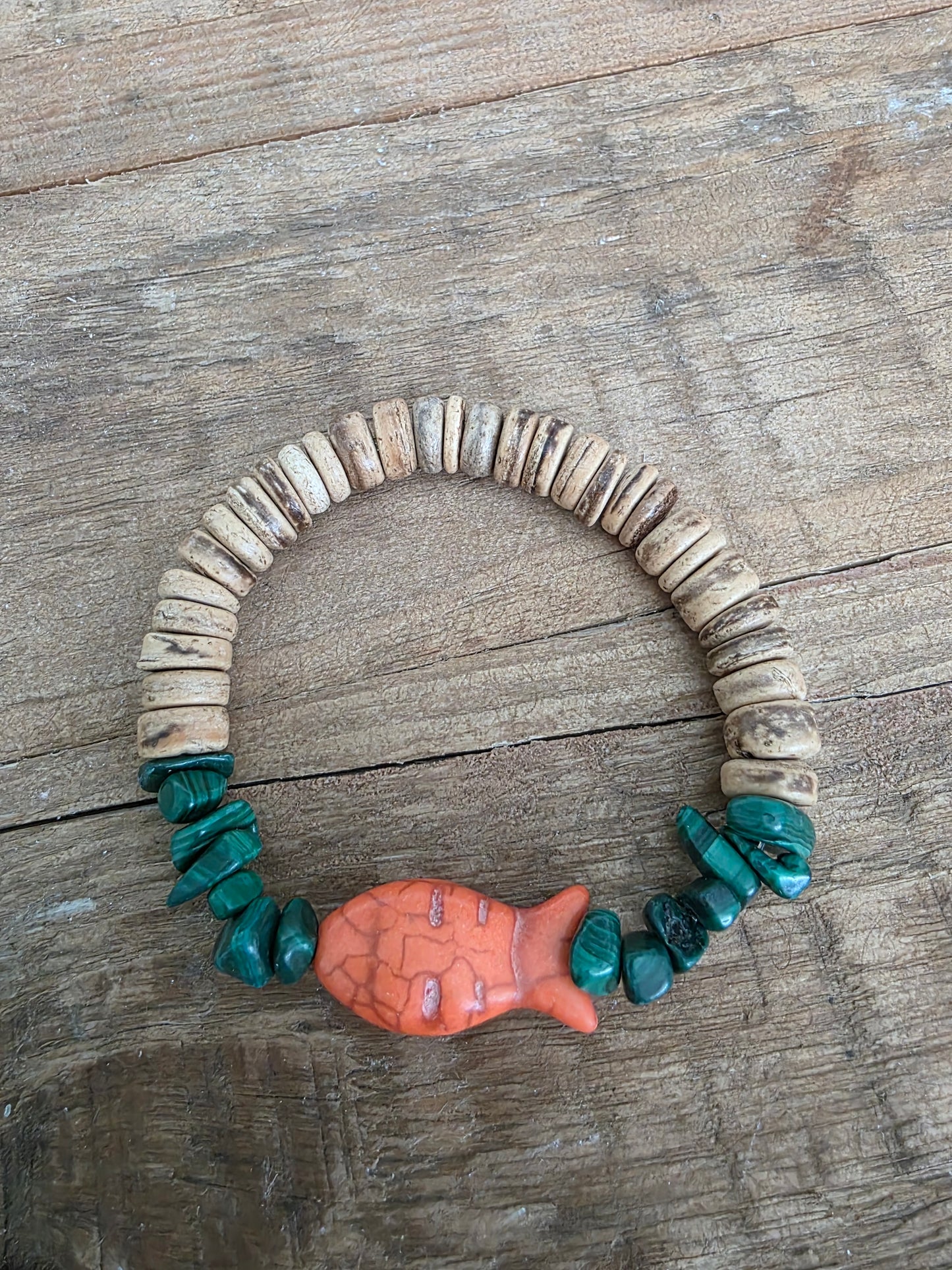 Handmade Stone Fish Bracelet (six colors)