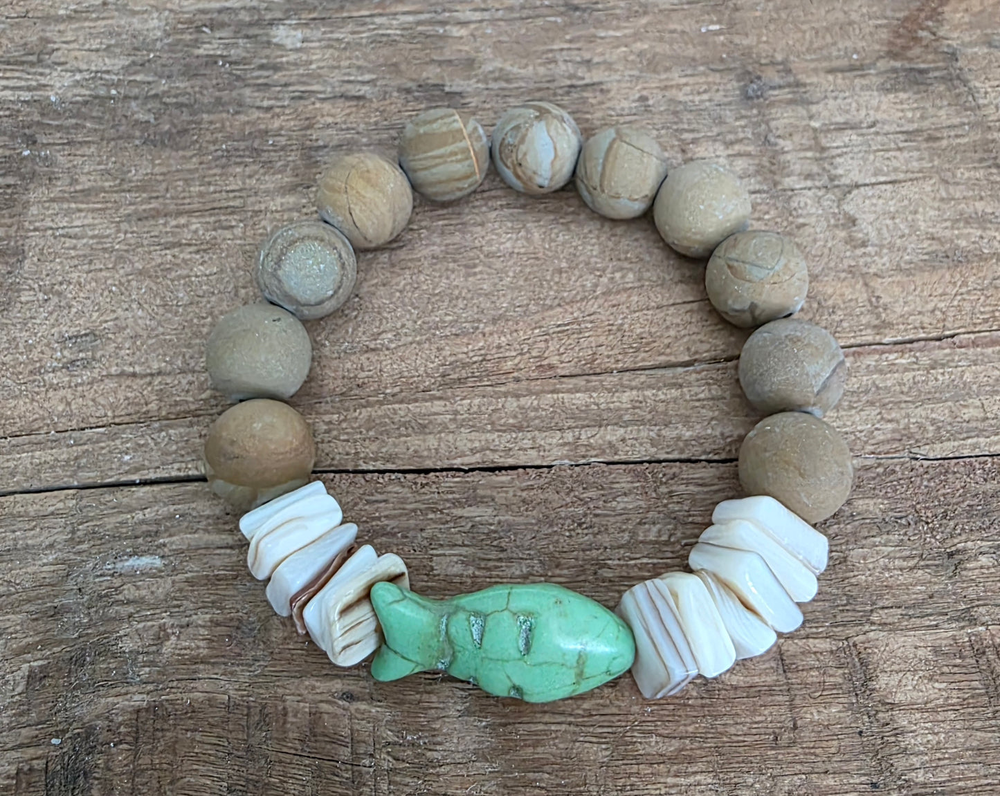 Handmade Stone Fish Bracelet (six colors)