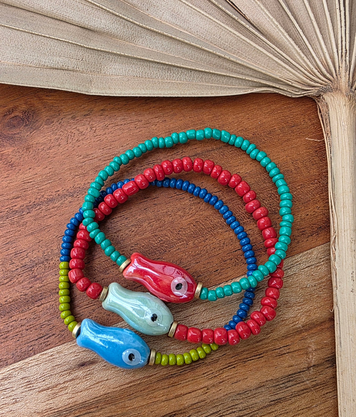 Handmade Fish Seed Bead Bracelet (3 colors)