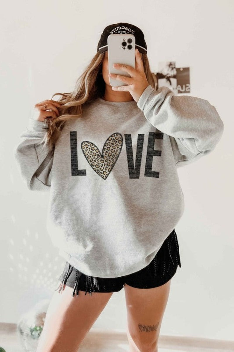 Leopard Love Graphic Sweatshirt