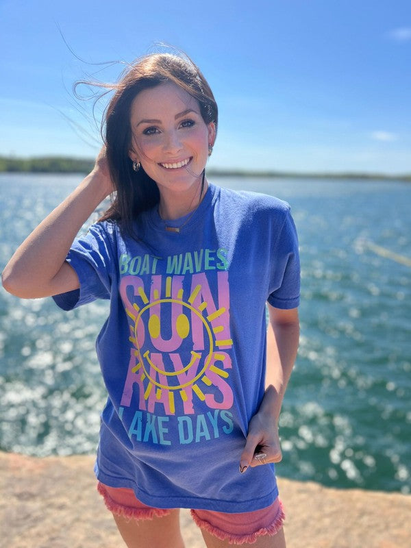 Boat Waves Sun Rays Lake Days Tee