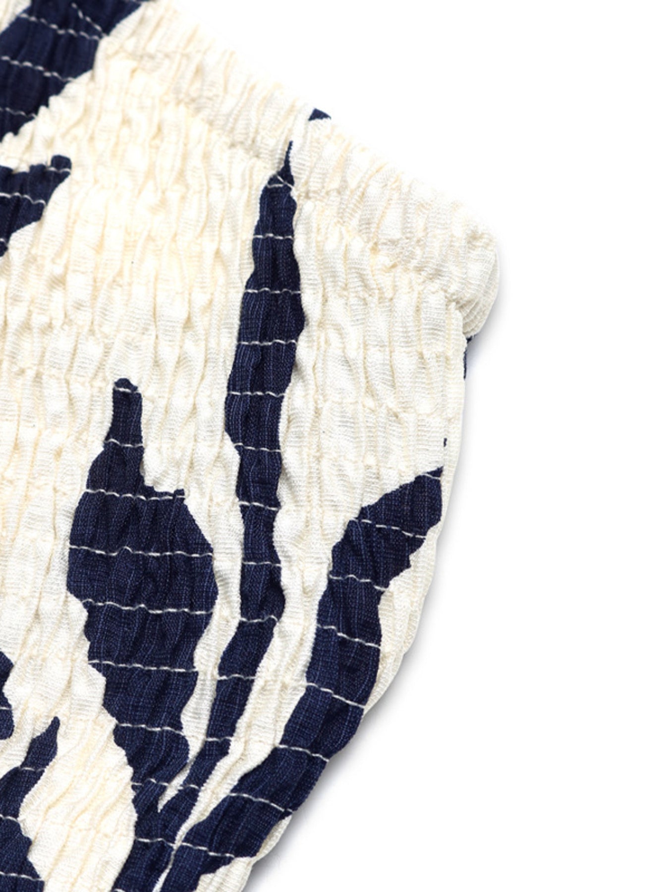 25500f54d76940a5996f80c7b676d6a5-Max