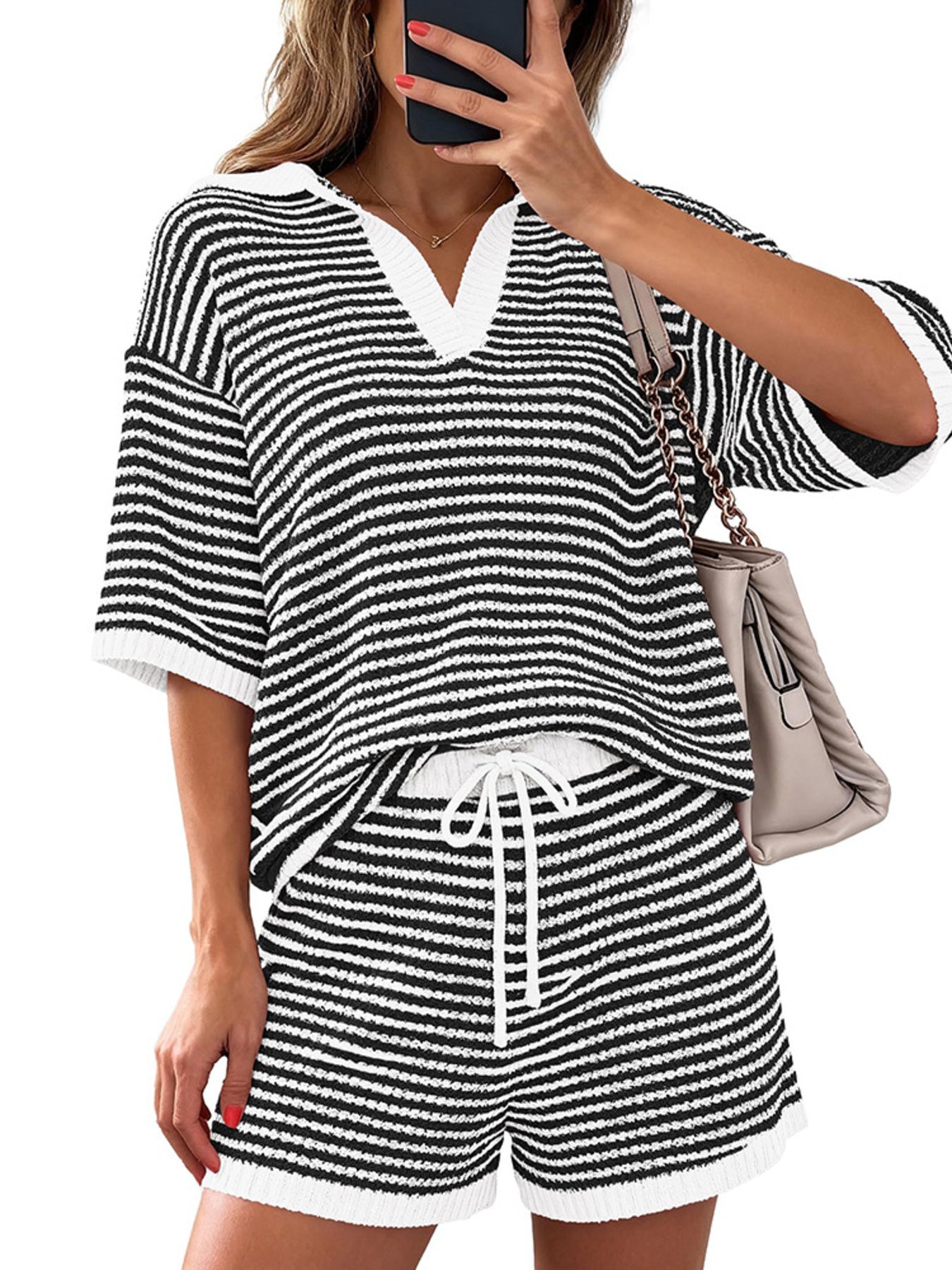 611ecc5b59984a73a33924c9644be0b2-Max