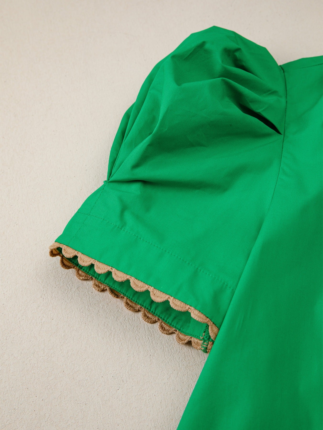 835f6fb8-9221-4a8f-b8ac-5da80e0db32c-Max