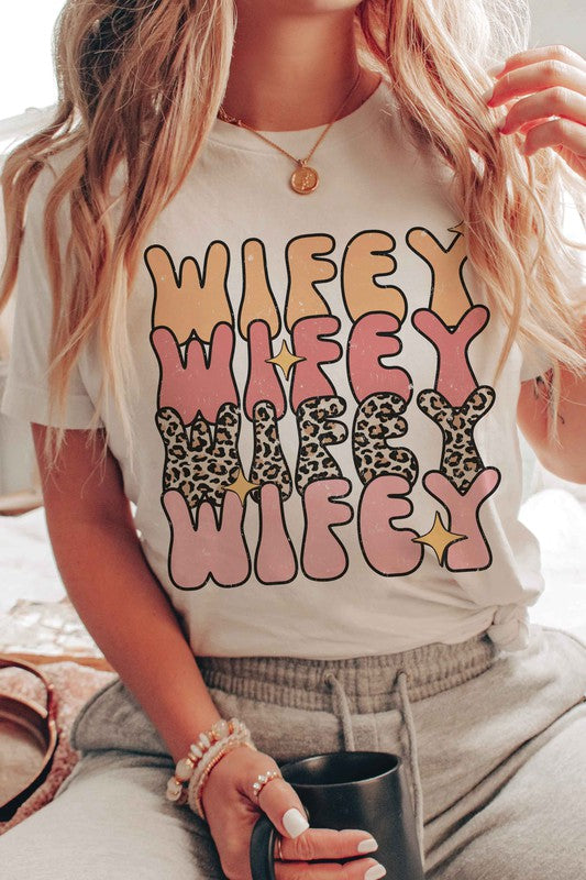 LEOPARD WIFEY Graphic T-Shirt