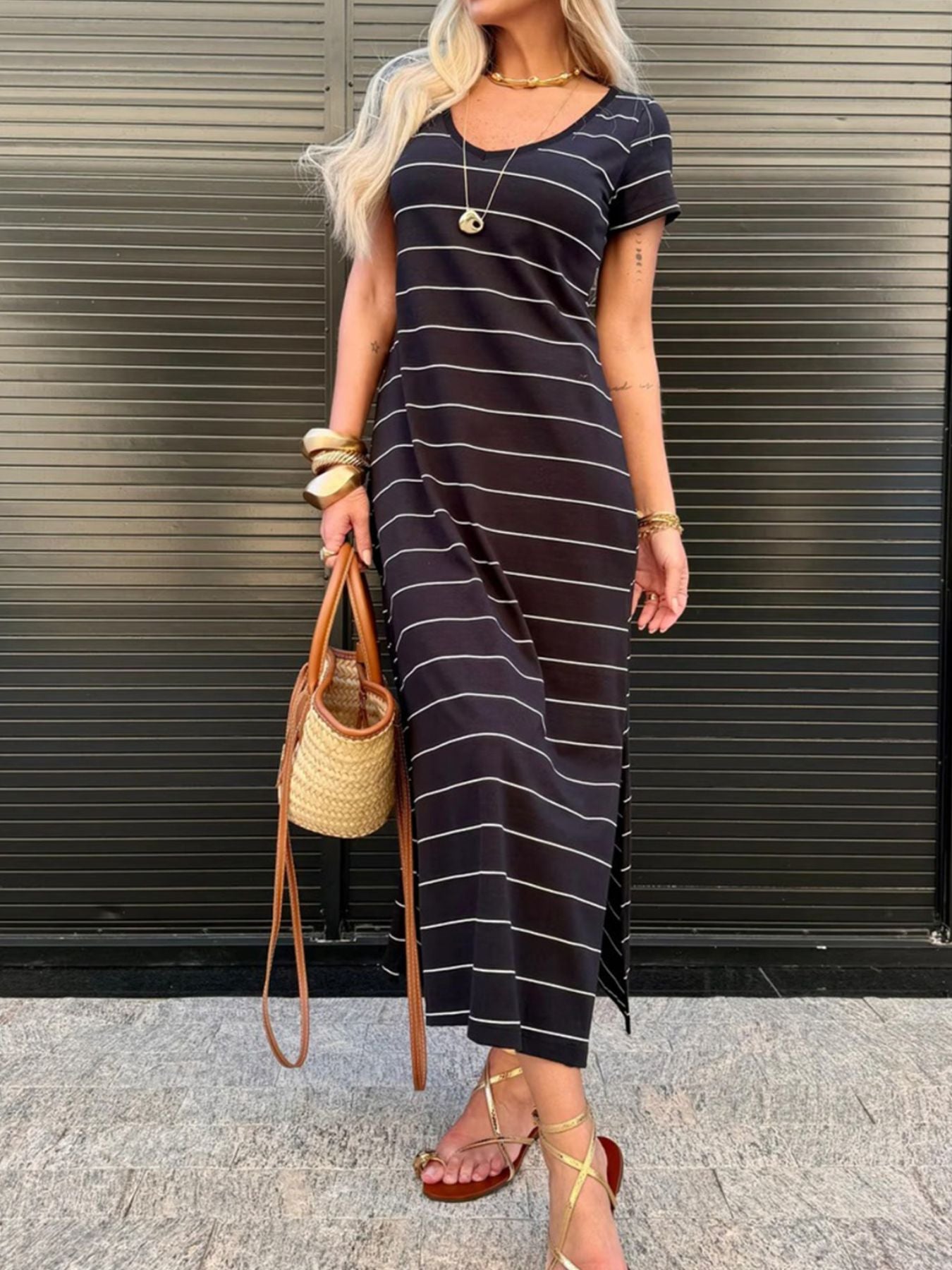 e53cdeb9-b02d-4064-915a-e3af635649c8-Max