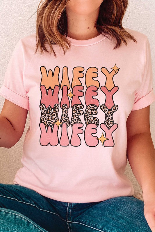 LEOPARD WIFEY Graphic T-Shirt