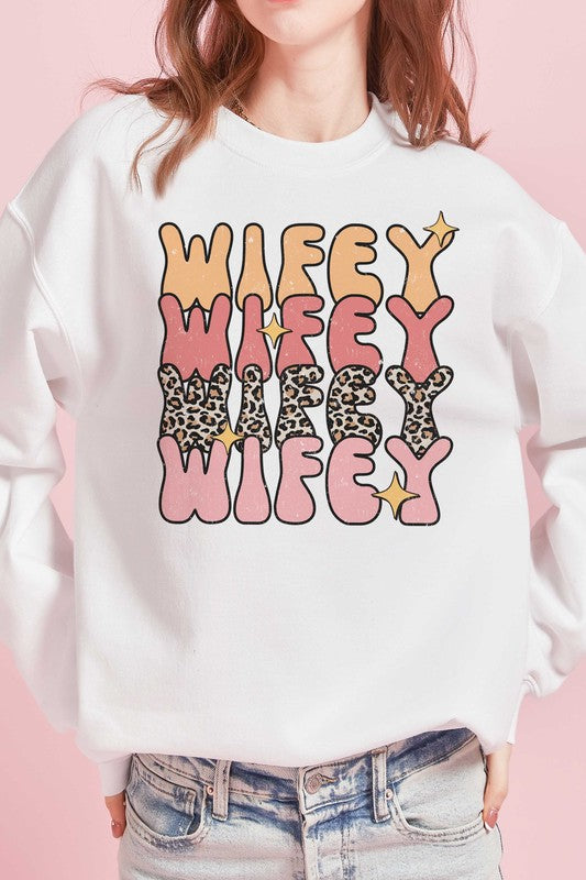 LEOPARD WIFEY Graphic Sweatshirt