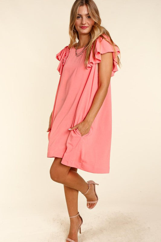 SOLID WOVEN DRESS WITH SIDE POCKETS