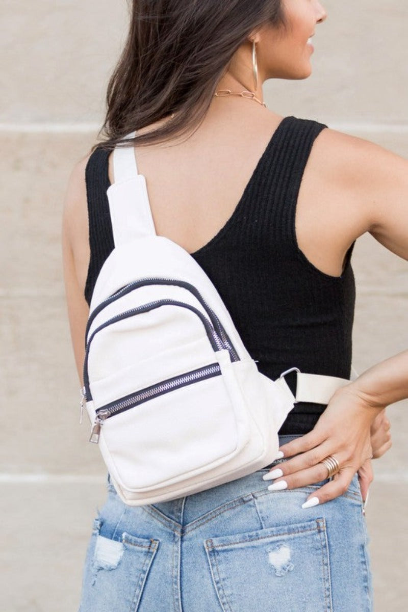 Essential Sling Bag